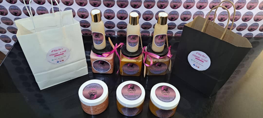 Face Scrub and Coconut Oil